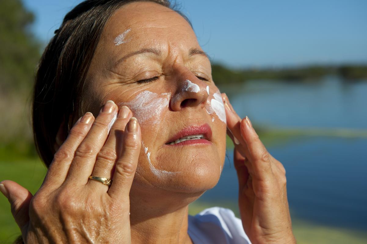 Dagelijkse leven tijdens orale kankertherapie - Zonnebaden