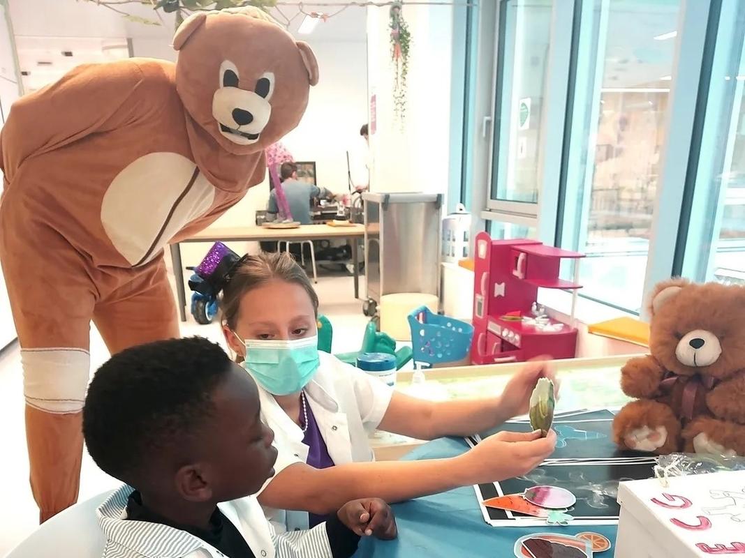 Teddy Bear Hospital 2022 - Kunst voor het kinderziekenhuis