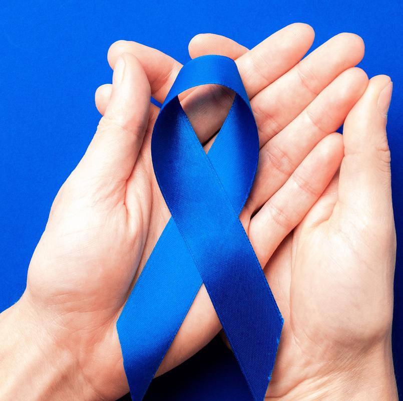 Blauw lintje met 2 handen